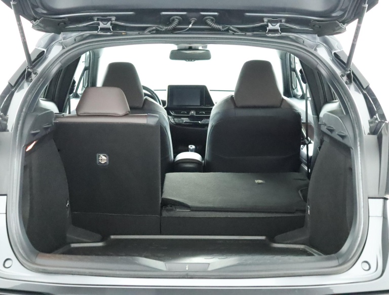 Toyota C-HR - 1.8 Hybrid Executive 25