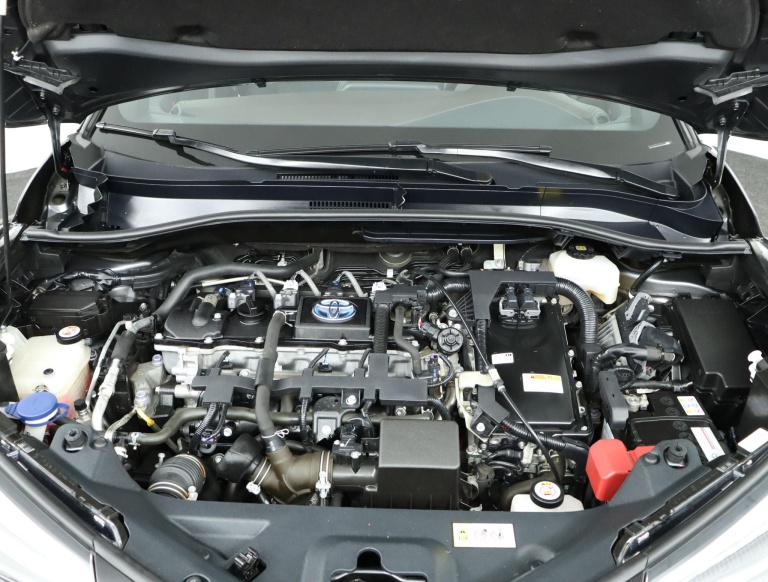 Toyota C-HR - 1.8 Hybrid Executive 35