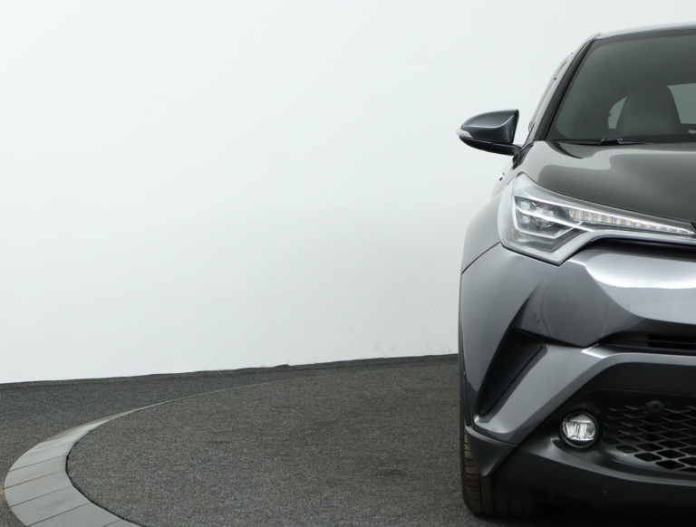 Toyota C-HR - 1.8 Hybrid Executive 36