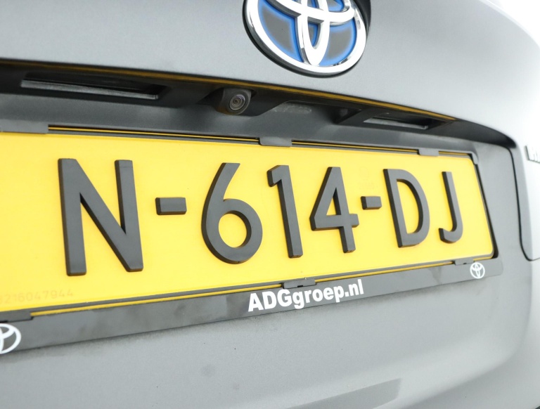 Toyota C-HR - 1.8 Hybrid Executive 42