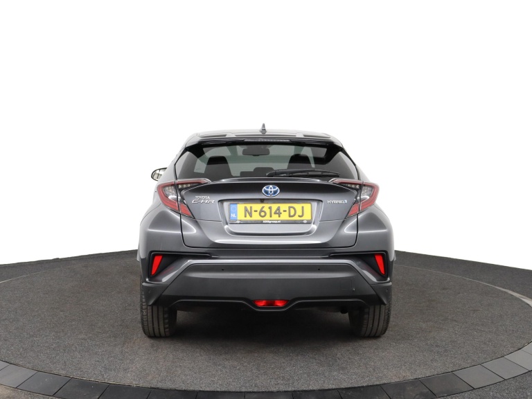 Toyota C-HR - 1.8 Hybrid Executive 70