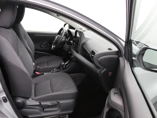 Toyota Yaris - 1.5 Hybrid 115 First Edition