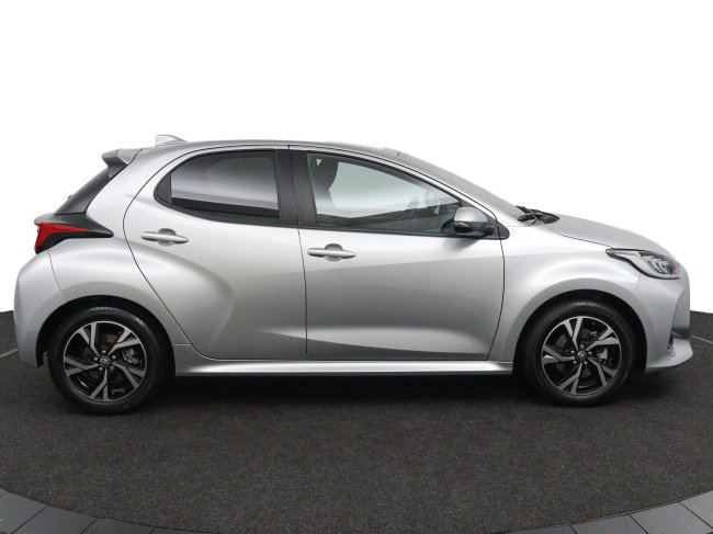 Toyota Yaris - 1.5 Hybrid 115 First Edition