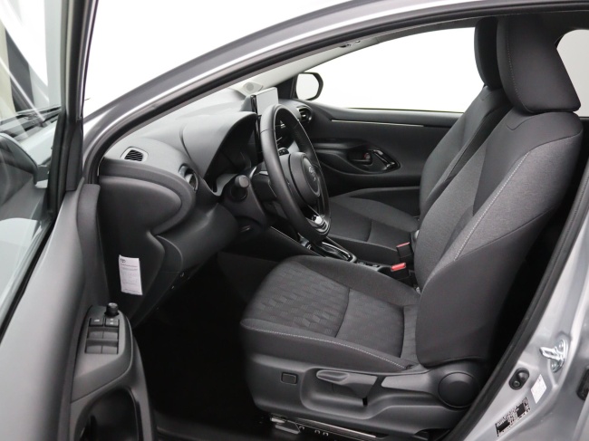 Toyota Yaris - 1.5 Hybrid 115 First Edition