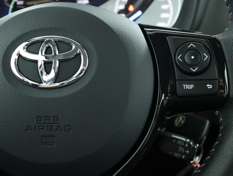 Toyota Yaris - 1.5 Hybrid Active 19