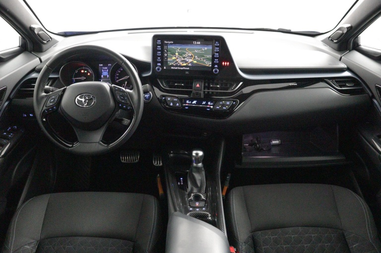 Toyota C-HR - 2.0 Hybrid First Edition 4