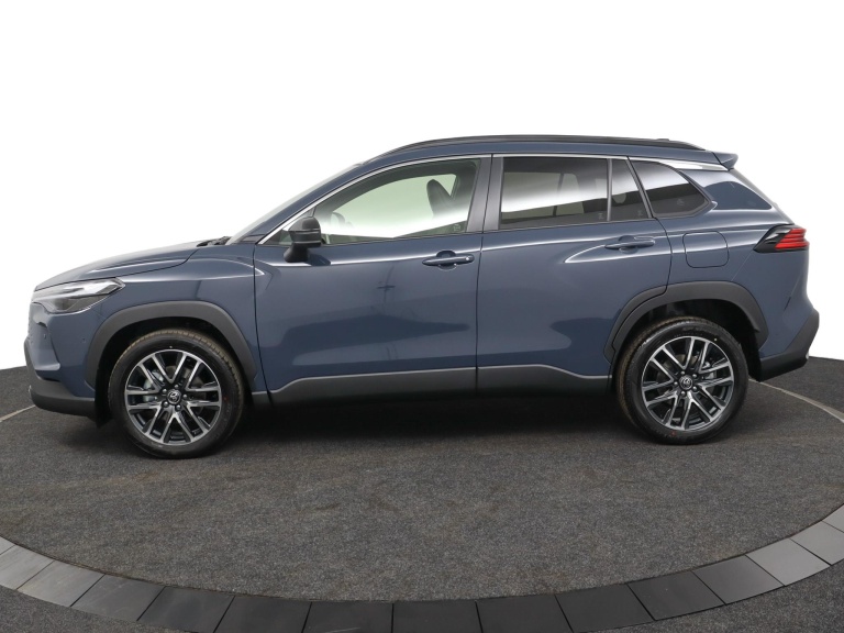 Toyota Corolla Cross - Hybrid 180 Executive 3