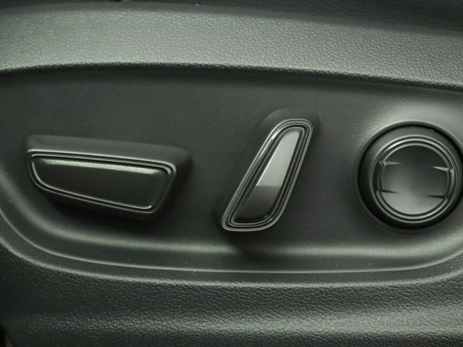 Toyota Corolla Cross - Hybrid 180 Executive