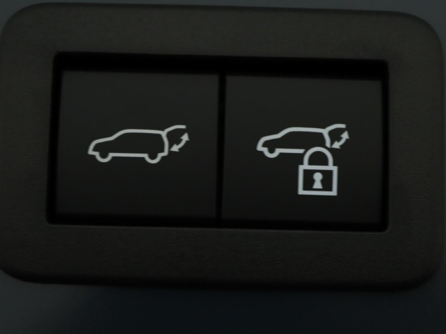 Toyota Corolla Cross - Hybrid 180 Executive