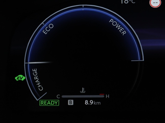 Toyota Corolla Cross - Hybrid 180 Executive