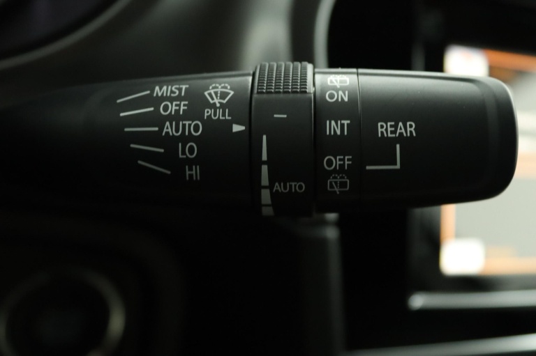 Suzuki Vitara - 1.5 Hybrid Select Rhino Edition 31