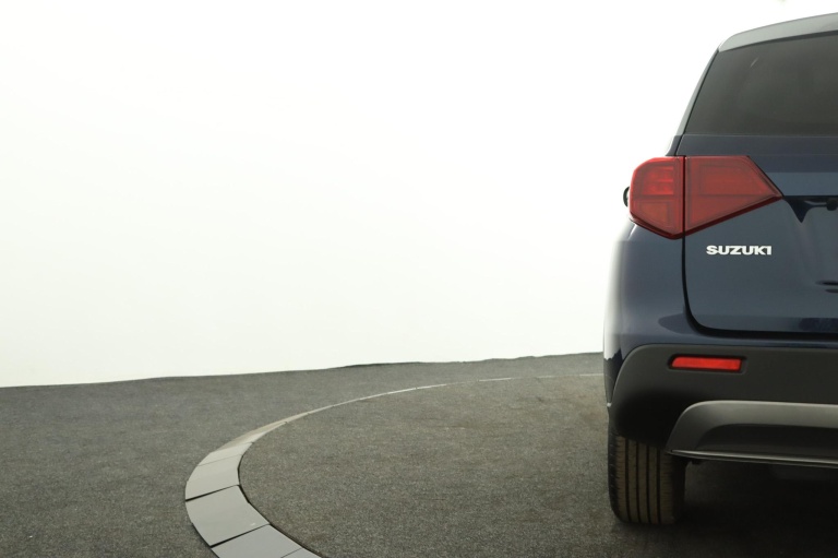 Suzuki Vitara - 1.5 Hybrid Select Rhino Edition 42