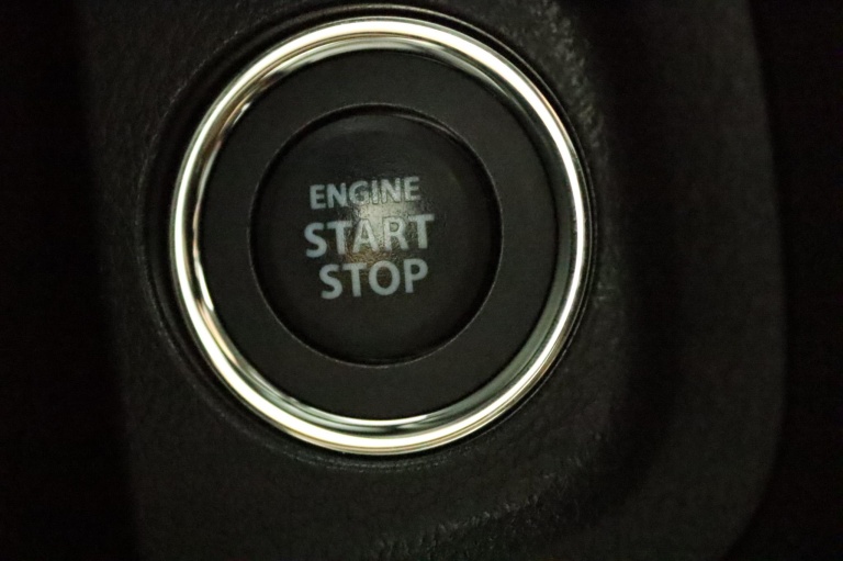 Suzuki Vitara - 1.5 Hybrid Select Rhino Edition 50