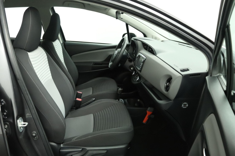 Toyota Yaris - 1.5 Hybrid Active 22