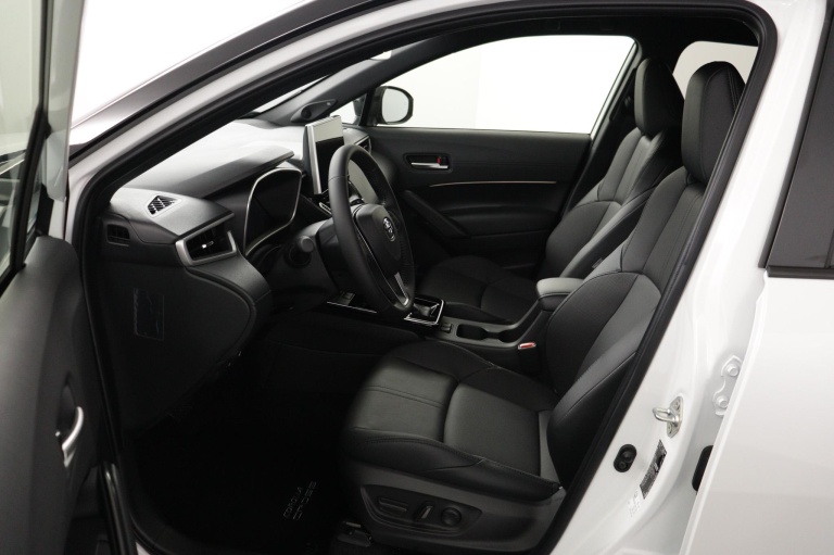 Toyota Corolla Cross - Hybrid 180 Executive 16