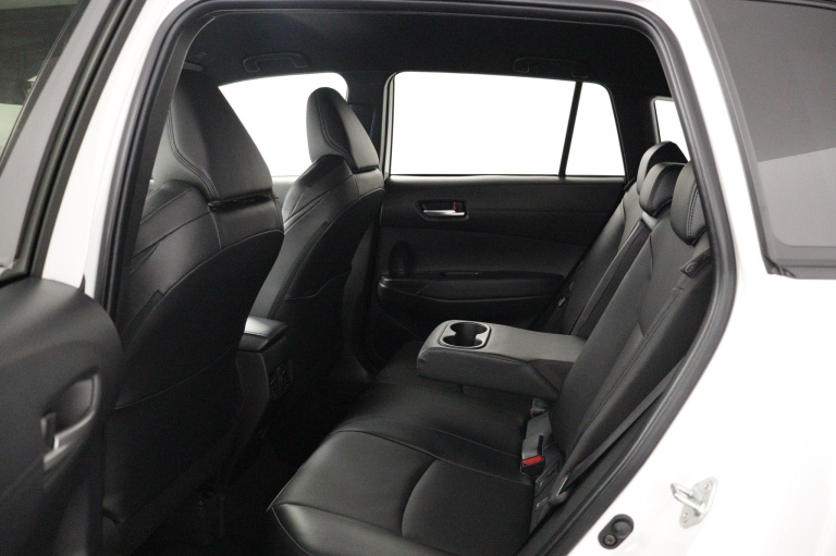 Toyota Corolla Cross - Hybrid 180 Executive 17