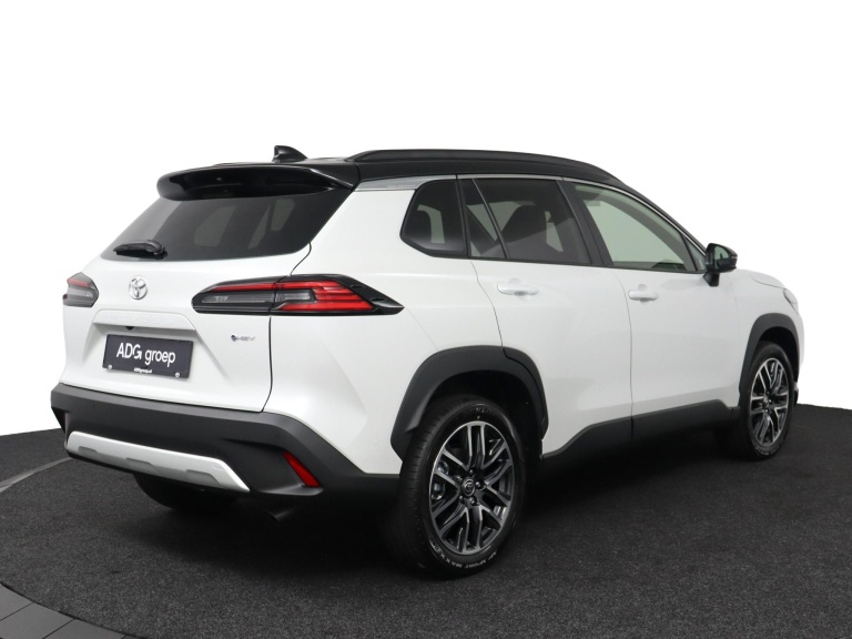 Toyota Corolla Cross - Hybrid 180 Executive 2