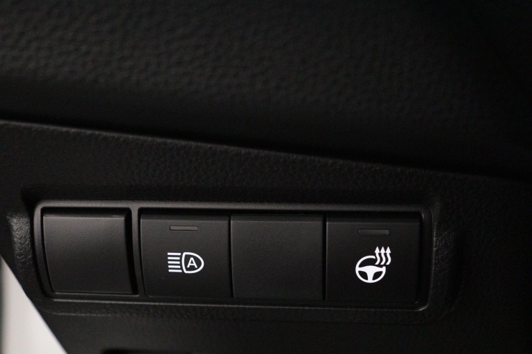 Toyota Corolla Cross - Hybrid 180 Executive 29