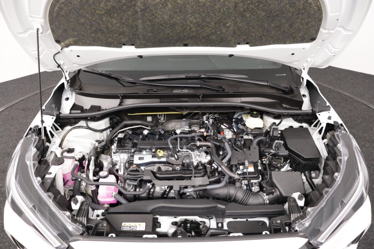 Toyota Corolla Cross - Hybrid 180 Executive 33