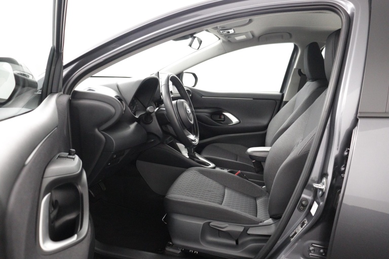 Toyota Yaris - 1.5 Hybrid Active 17