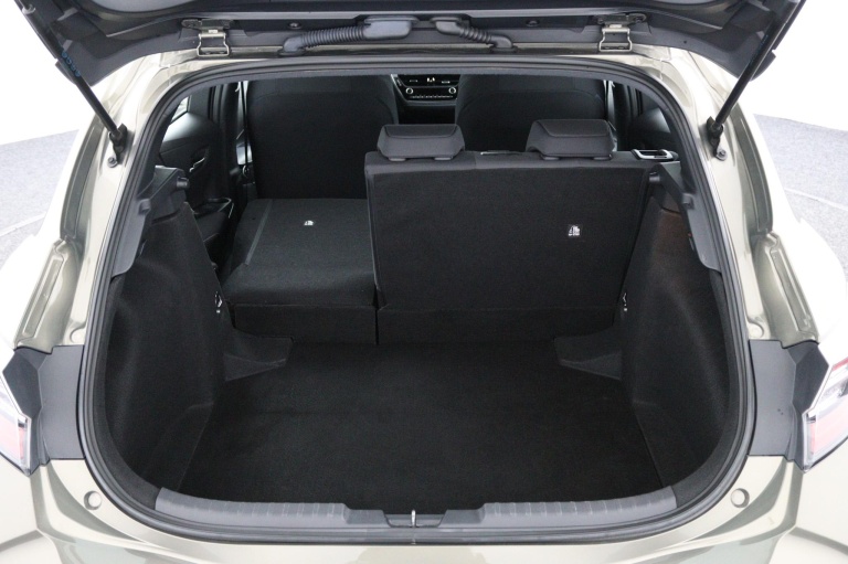Toyota Corolla - 1.8 Hybrid Style 24