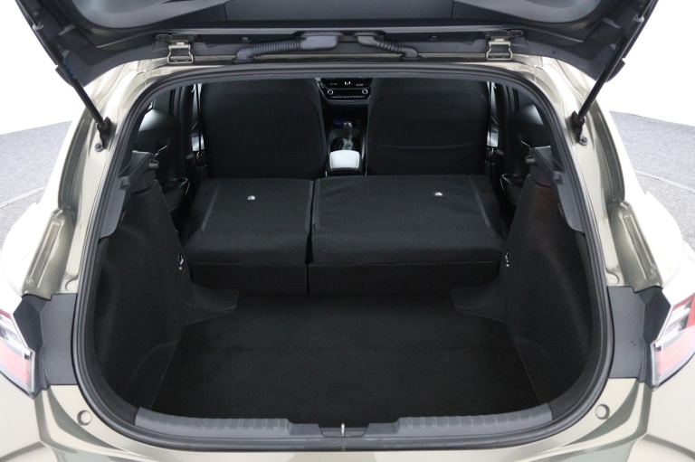 Toyota Corolla - 1.8 Hybrid Style 25