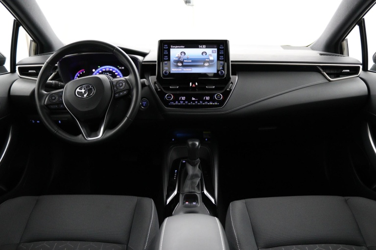 Toyota Corolla - 1.8 Hybrid Style 4