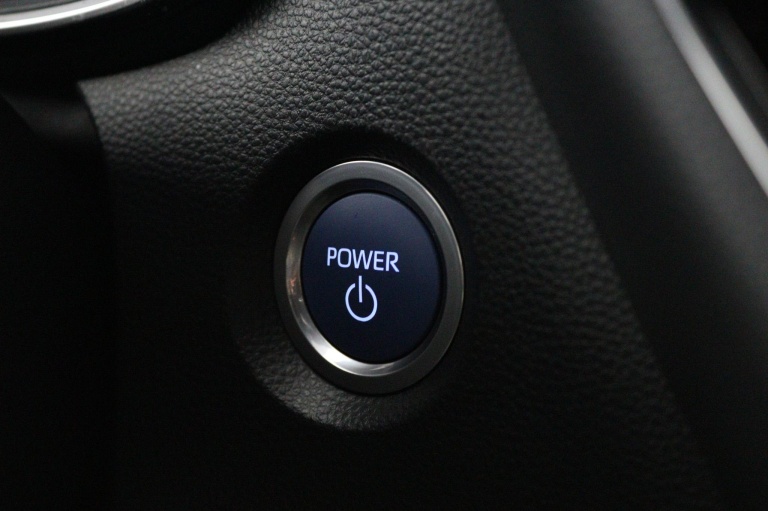 Toyota Corolla - 1.8 Hybrid Style 40