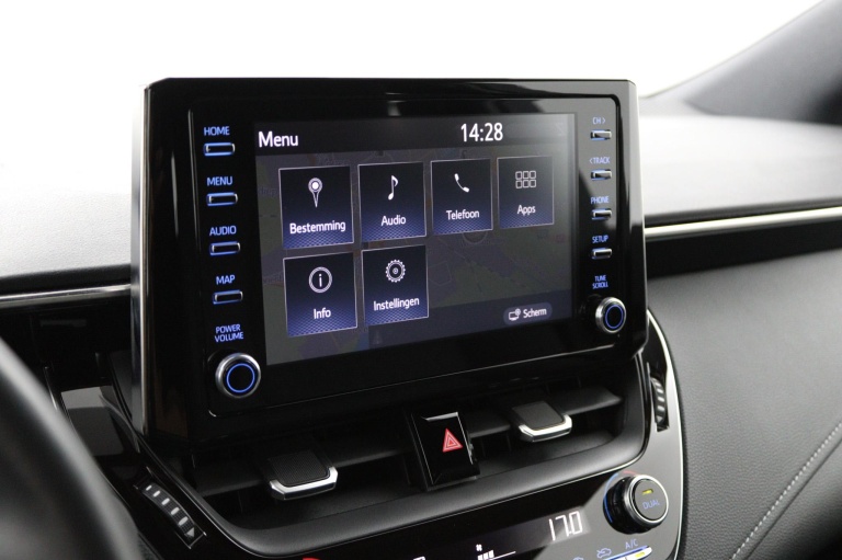 Toyota Corolla - 1.8 Hybrid Style 41