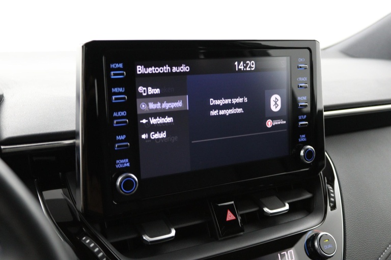 Toyota Corolla - 1.8 Hybrid Style 42