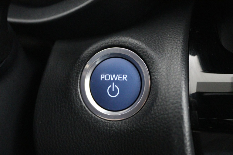 Toyota Yaris Cross - 1.5 Hybrid First Edition 38