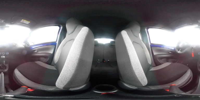 Toyota Aygo X - 1.0 VVT-i MT Play 38