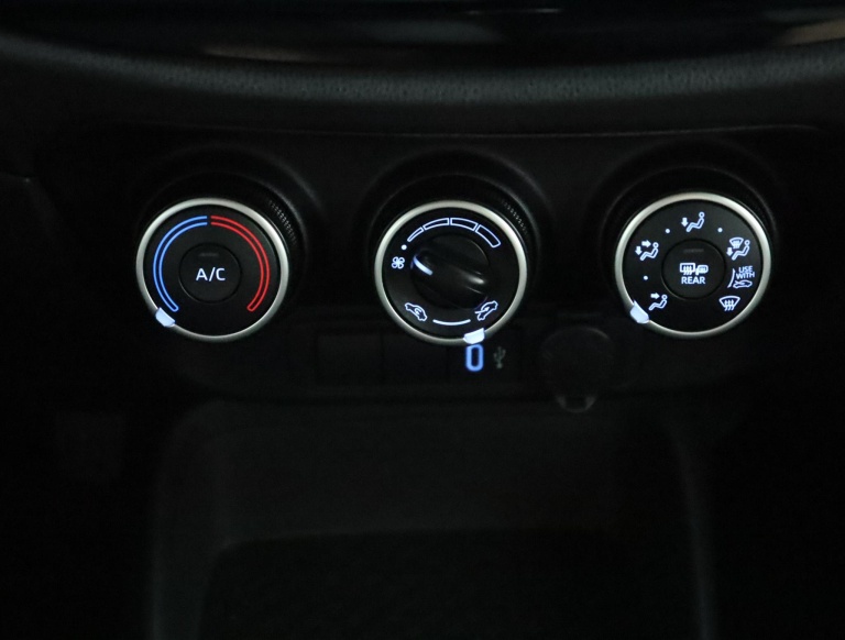 Toyota Aygo X - 1.0 VVT-i MT Play 7