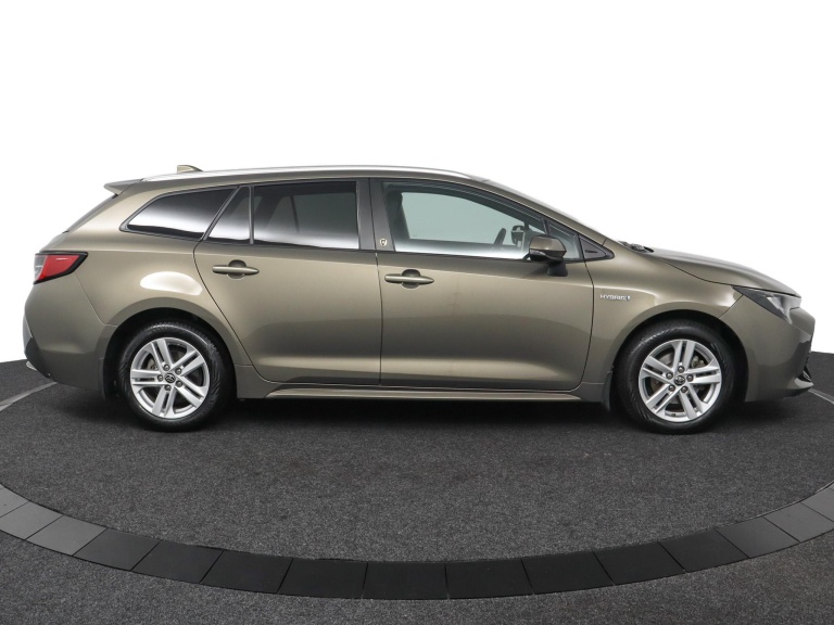 Toyota Corolla Touring Sports - 1.8 Hybrid Dynamic Limited 12