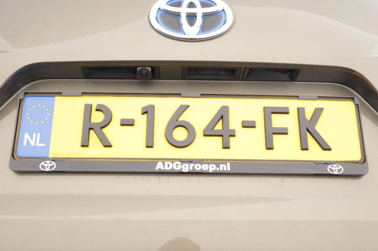 Toyota Corolla Touring Sports - 1.8 Hybrid Dynamic Limited 37