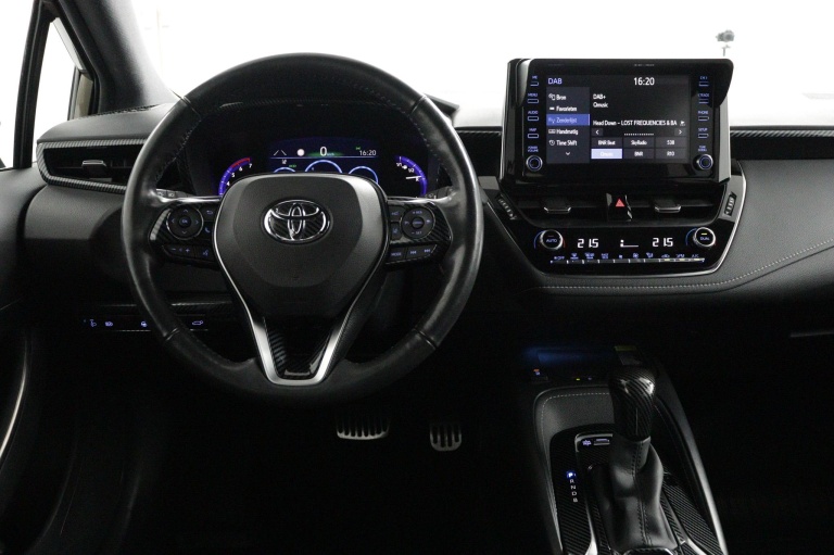 Toyota Corolla Touring Sports - 1.8 Hybrid Dynamic Limited 45