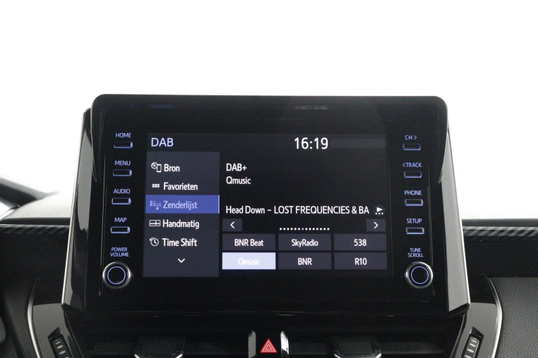 Toyota Corolla Touring Sports - 1.8 Hybrid Dynamic Limited 7