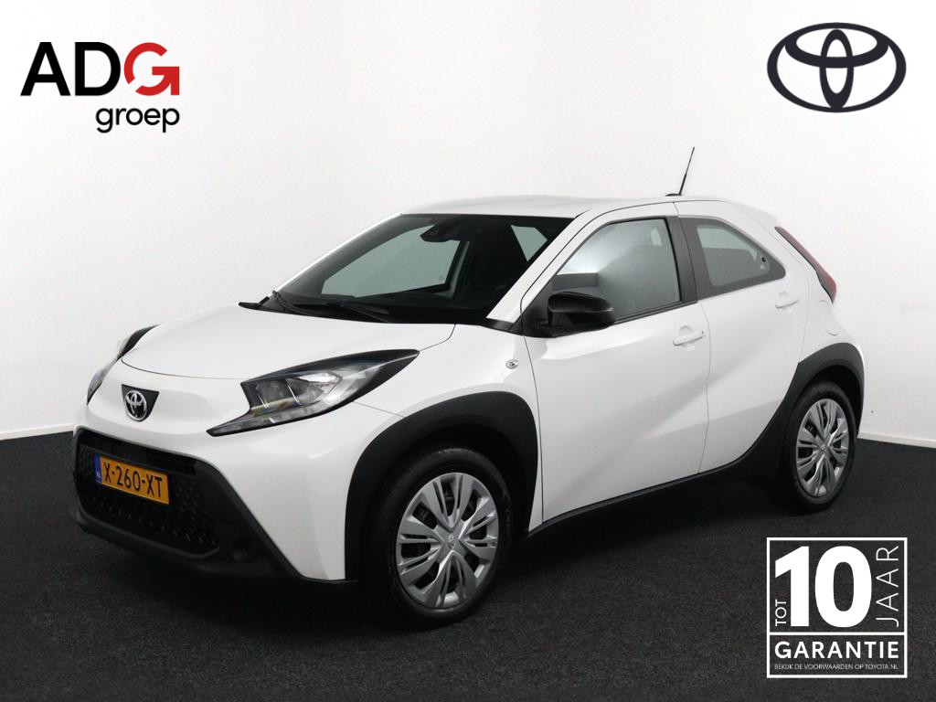 Toyota Aygo X - 1.0 VVT-i MT Play