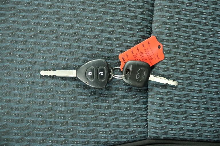 Toyota Yaris - 1.0 VVT-i Aspiration 11