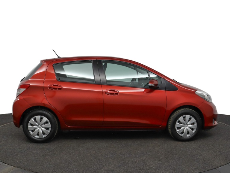Toyota Yaris - 1.0 VVT-i Aspiration 13