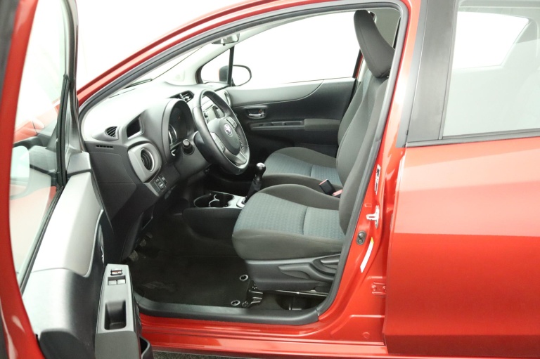Toyota Yaris - 1.0 VVT-i Aspiration 17