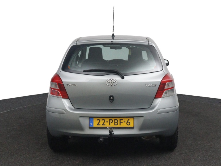 Toyota Yaris - 1.3 VVTi Aspiration | Trekhaak | Cruise Control 3