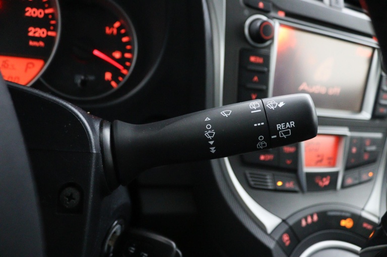 Toyota Verso-S - 1.3 VVT-i Aspiration | Trekhaak | Climate Control 20