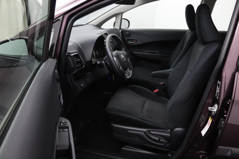 Toyota Verso-S - 1.3 VVT-i Aspiration | Trekhaak | Climate Control 28