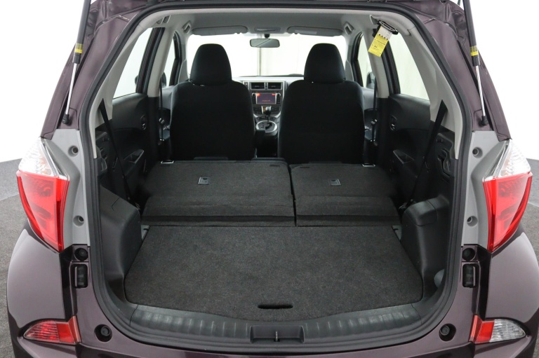 Toyota Verso-S - 1.3 VVT-i Aspiration | Trekhaak | Climate Control 34