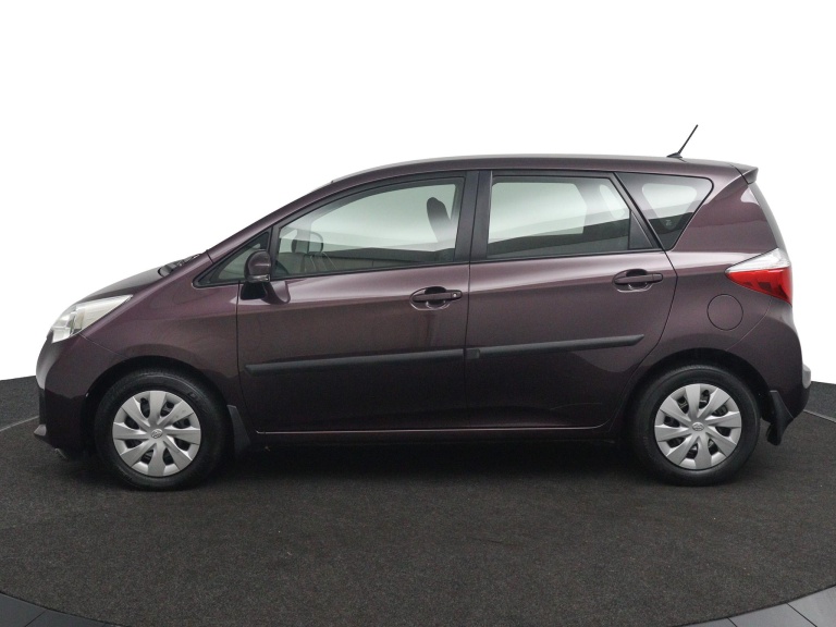 Toyota Verso-S - 1.3 VVT-i Aspiration | Trekhaak | Climate Control 7