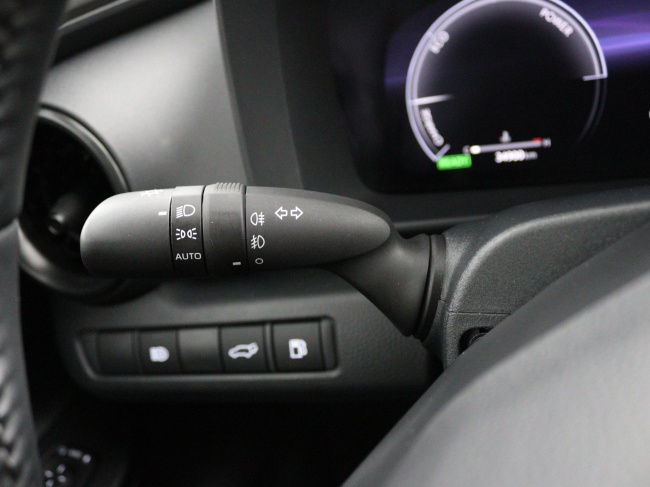 Toyota C-HR - 1.8 Hybrid 140 First Edition