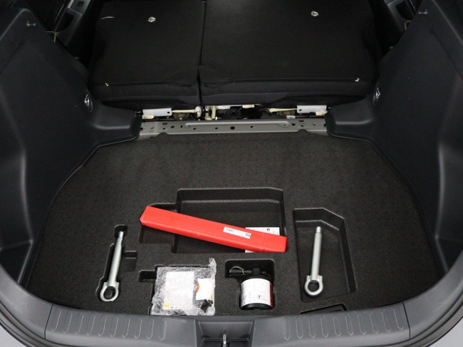 Toyota C-HR - 1.8 Hybrid 140 First Edition