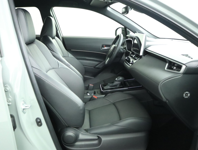Toyota Corolla Cross - Hybrid 180 Executive 19