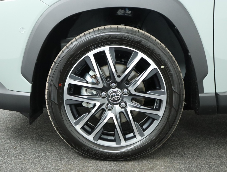 Toyota Corolla Cross - Hybrid 180 Executive 36